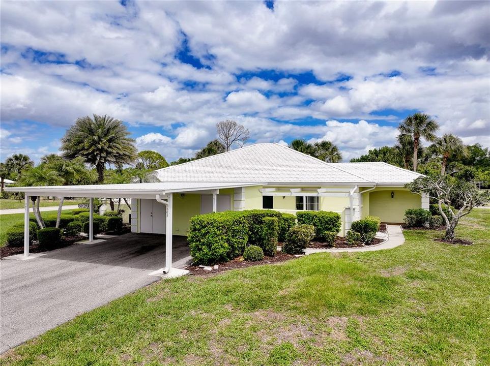 Activo con contrato: $244,000 (3 camas, 2 baños, 1319 Pies cuadrados)