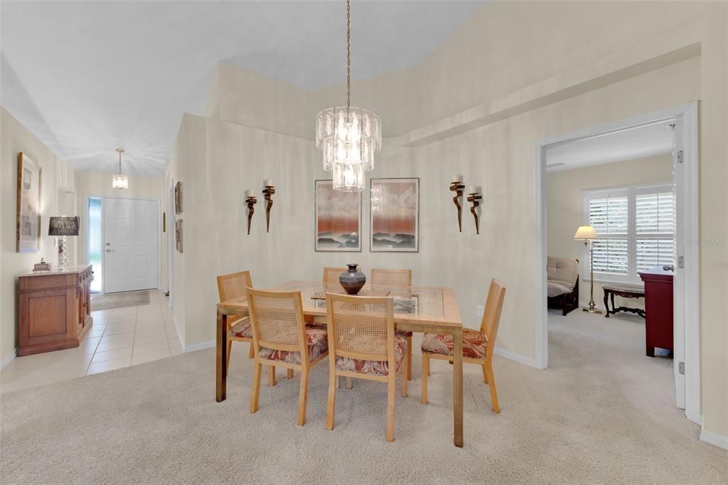 En Venta: $429,900 (3 camas, 2 baños, 1680 Pies cuadrados)