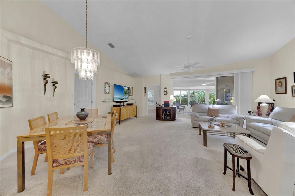 En Venta: $429,900 (3 camas, 2 baños, 1680 Pies cuadrados)