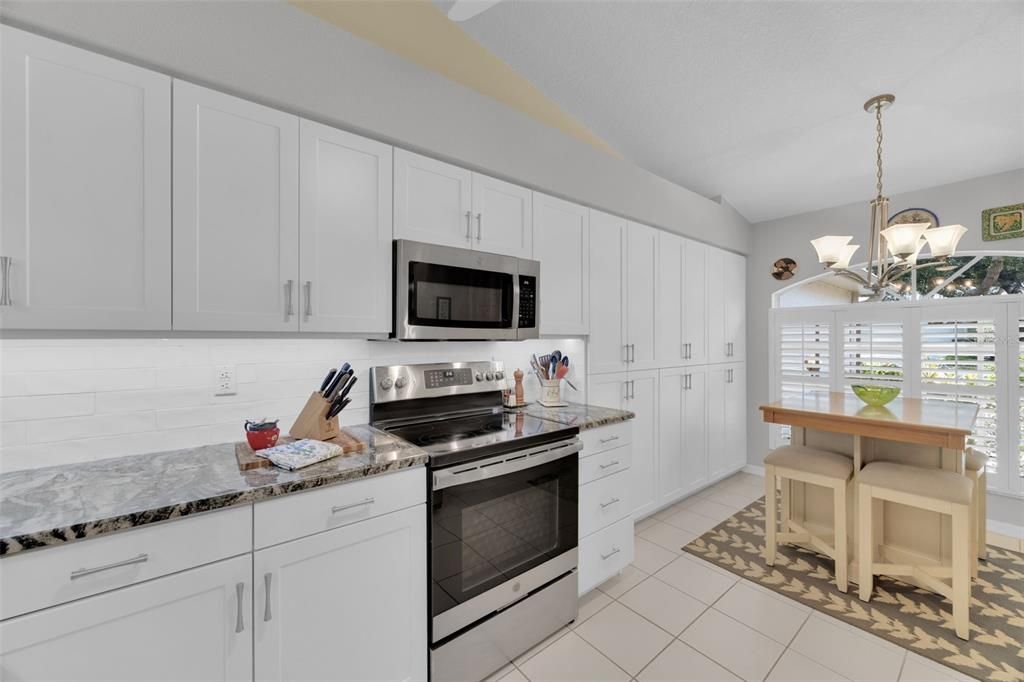En Venta: $429,900 (3 camas, 2 baños, 1680 Pies cuadrados)