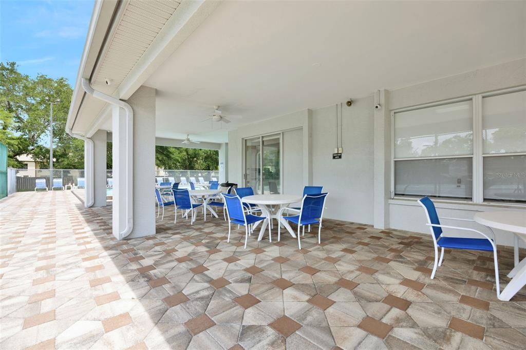En Venta: $429,900 (3 camas, 2 baños, 1680 Pies cuadrados)