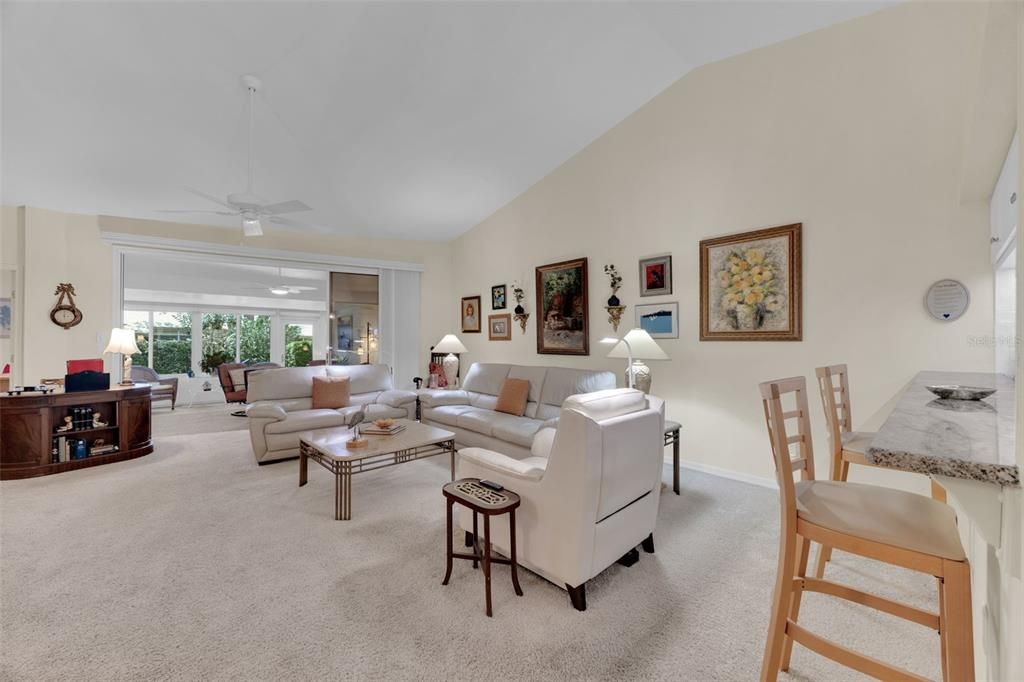 En Venta: $429,900 (3 camas, 2 baños, 1680 Pies cuadrados)