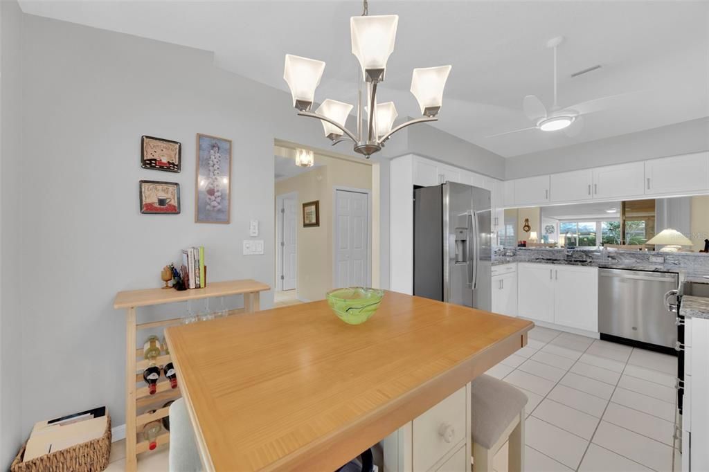En Venta: $429,900 (3 camas, 2 baños, 1680 Pies cuadrados)