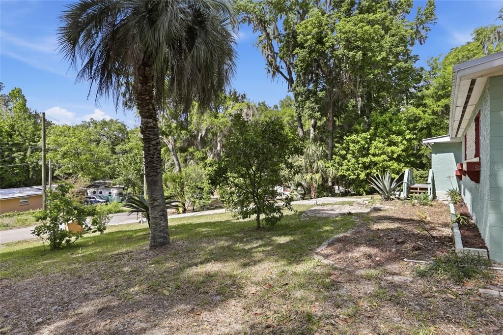 Activo con contrato: $249,900 (4 camas, 2 baños, 1628 Pies cuadrados)
