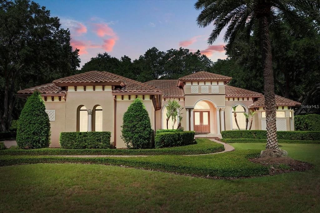 Vendido Recientemente: $1,100,000 (4 camas, 3 baños, 3374 Pies cuadrados)