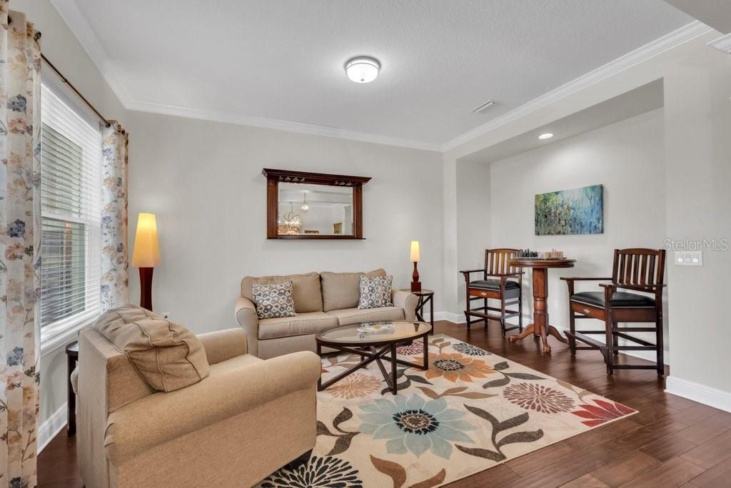 Activo con contrato: $795,000 (4 camas, 3 baños, 3463 Pies cuadrados)