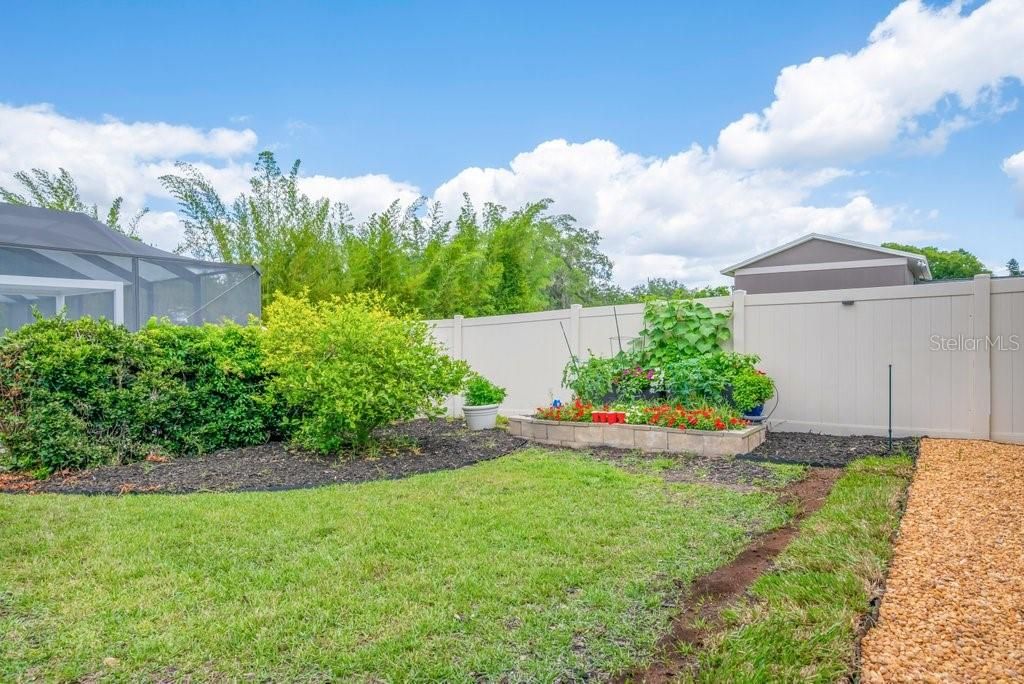 Activo con contrato: $795,000 (4 camas, 3 baños, 3463 Pies cuadrados)
