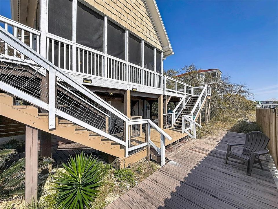 For Sale: $599,900 (4 beds, 3 baths, 1800 Square Feet)