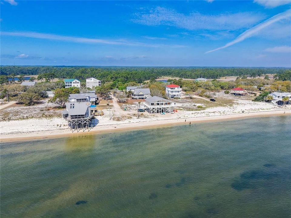 For Sale: $599,900 (4 beds, 3 baths, 1800 Square Feet)