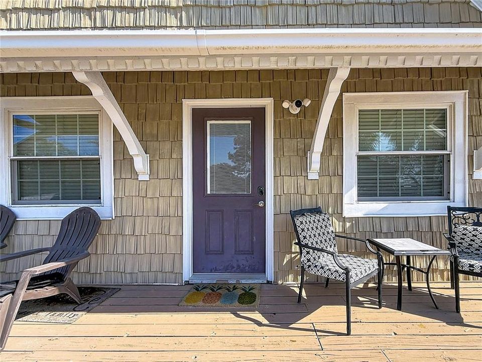 For Sale: $599,900 (4 beds, 3 baths, 1800 Square Feet)