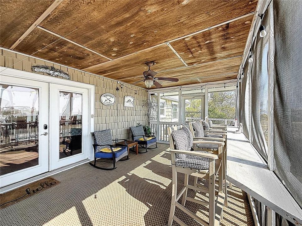 For Sale: $599,900 (4 beds, 3 baths, 1800 Square Feet)