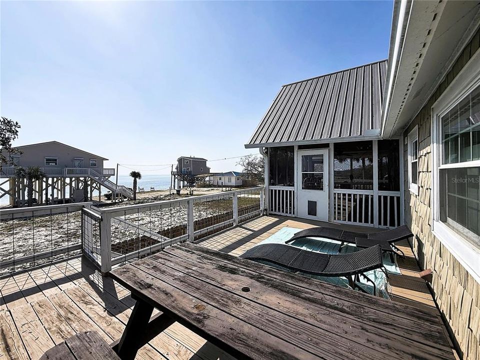 For Sale: $599,900 (4 beds, 3 baths, 1800 Square Feet)