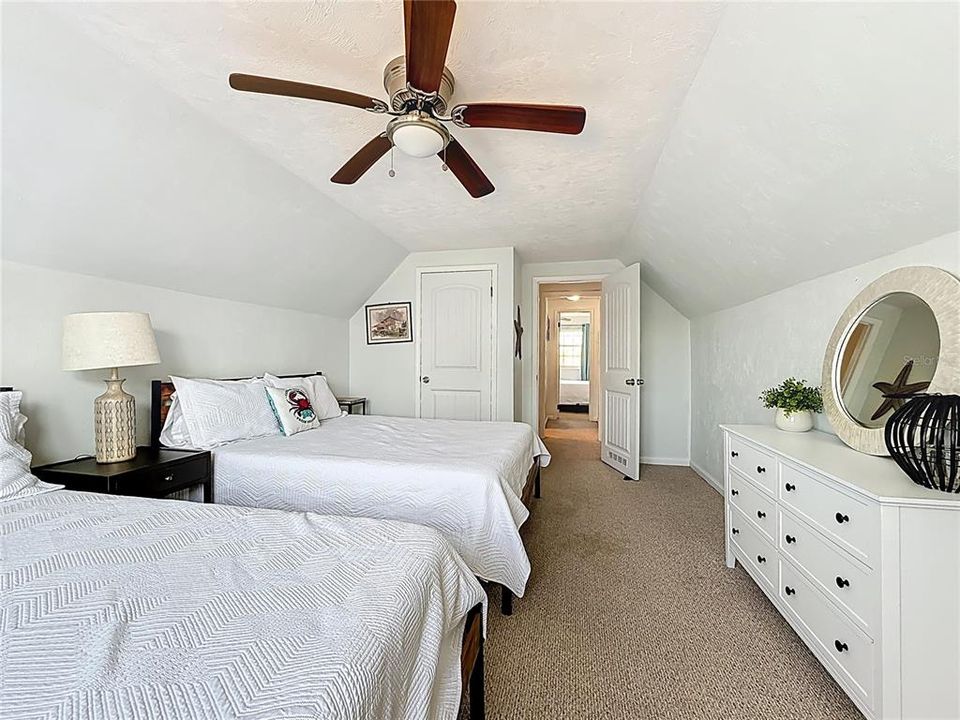 For Sale: $599,900 (4 beds, 3 baths, 1800 Square Feet)