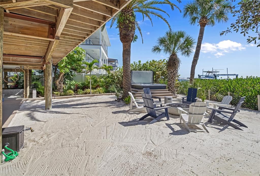For Sale: $2,549,000 (3 beds, 2 baths, 2182 Square Feet)