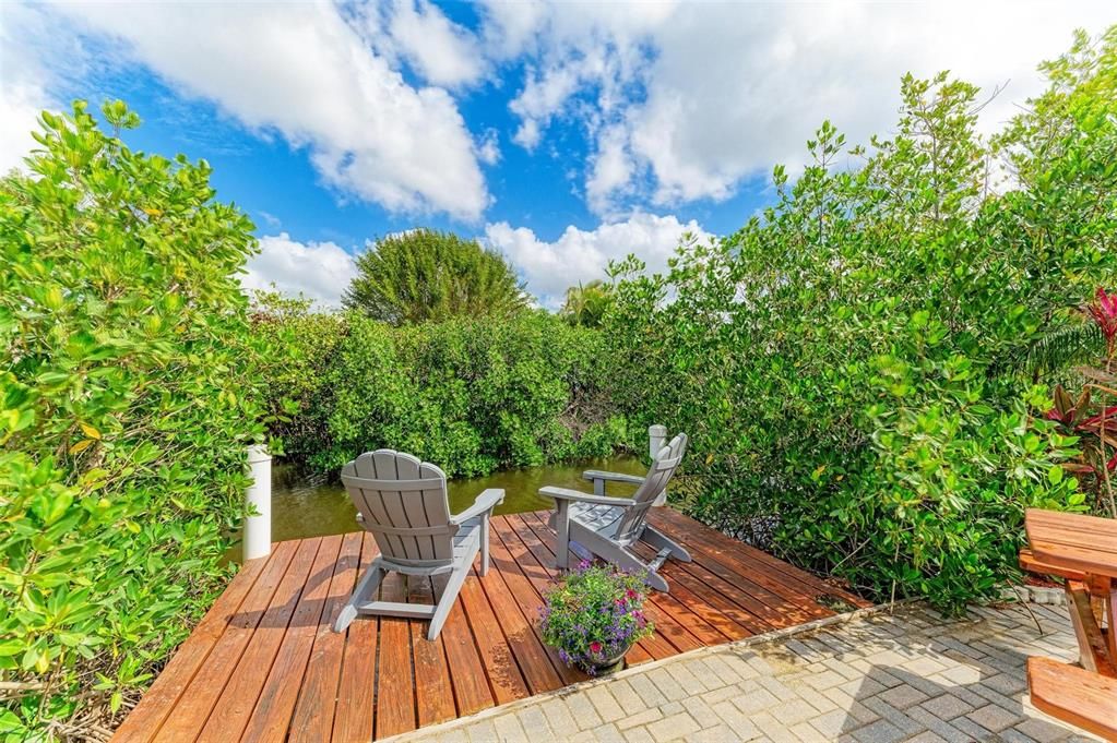 For Sale: $647,000 (4 beds, 3 baths, 2675 Square Feet)