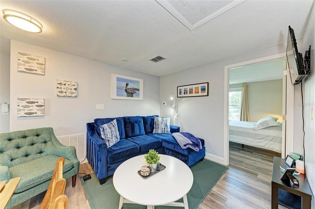 For Sale: $647,000 (4 beds, 3 baths, 2675 Square Feet)
