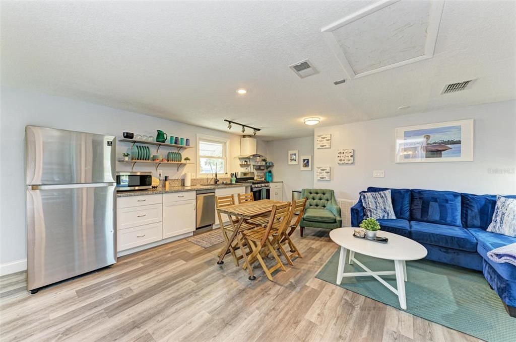 For Sale: $647,000 (4 beds, 3 baths, 2675 Square Feet)