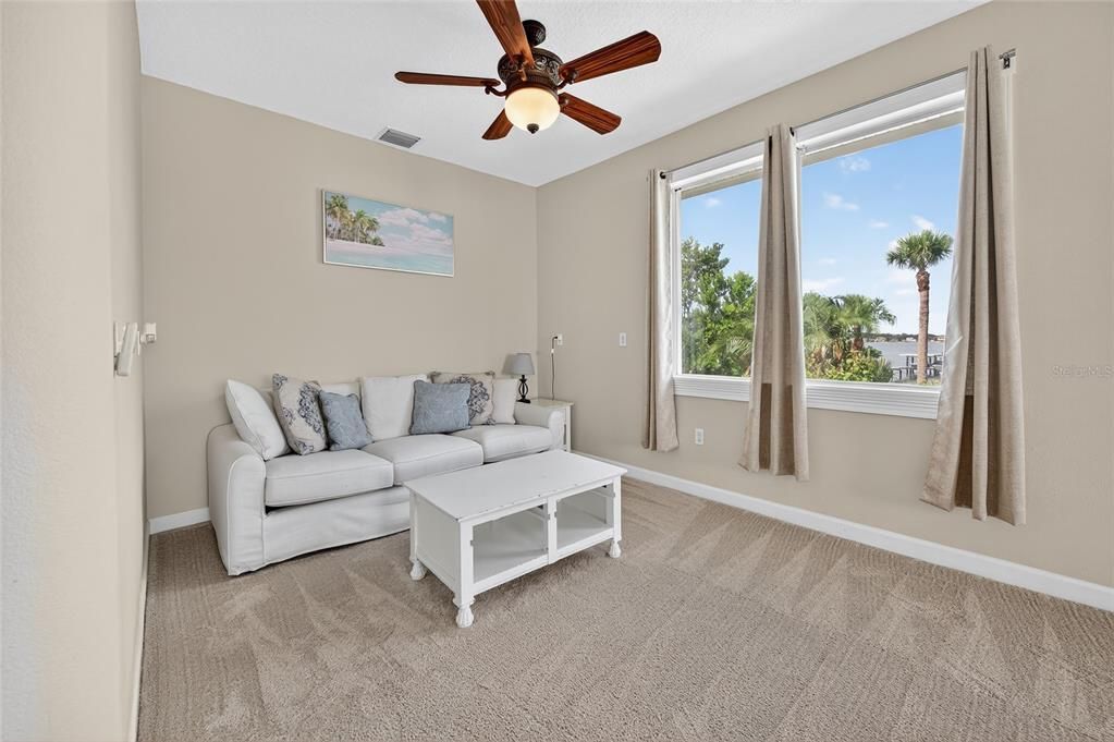For Sale: $1,539,000 (5 beds, 5 baths, 4001 Square Feet)