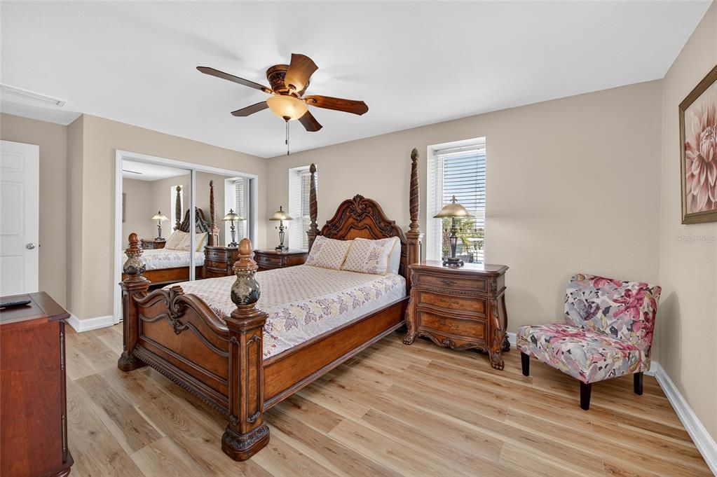 For Sale: $1,539,000 (5 beds, 5 baths, 4001 Square Feet)