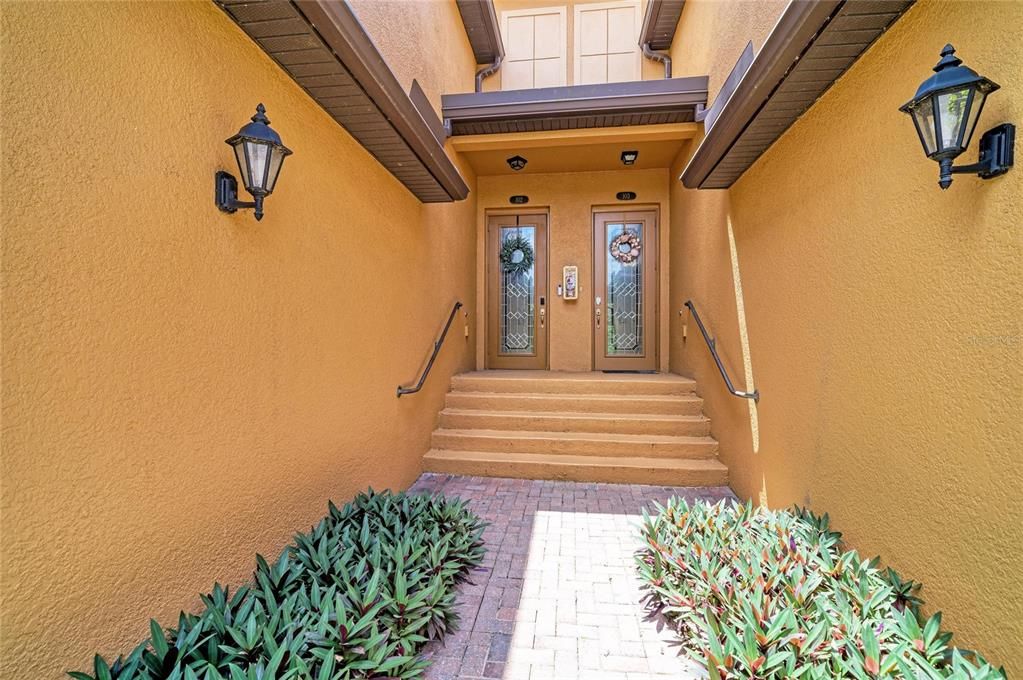 Active With Contract: $469,500 (3 beds, 2 baths, 2108 Square Feet)
