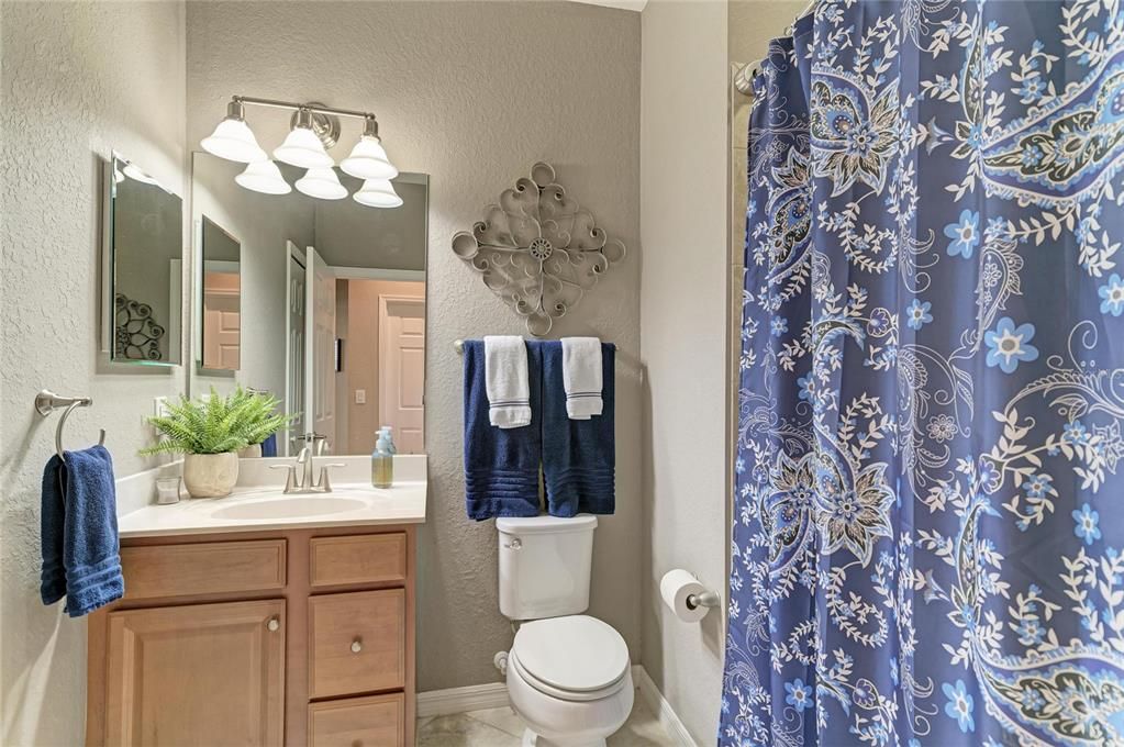 Active With Contract: $469,500 (3 beds, 2 baths, 2108 Square Feet)