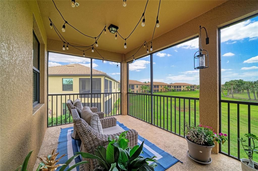 Active With Contract: $469,500 (3 beds, 2 baths, 2108 Square Feet)