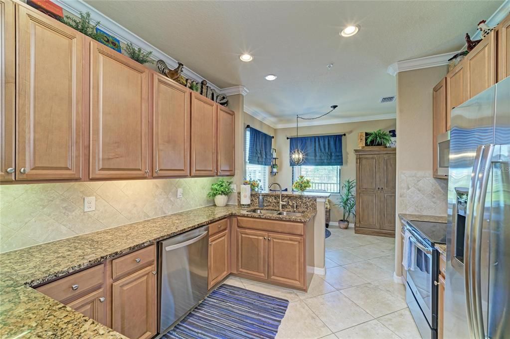 Active With Contract: $469,500 (3 beds, 2 baths, 2108 Square Feet)