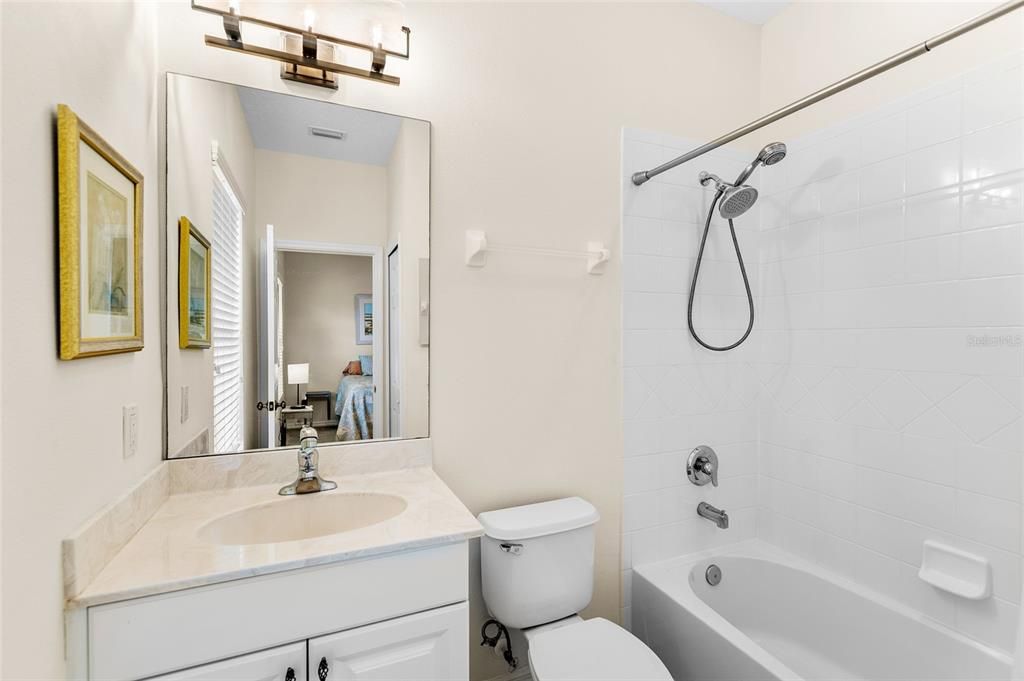 Active With Contract: $264,900 (2 beds, 2 baths, 1496 Square Feet)
