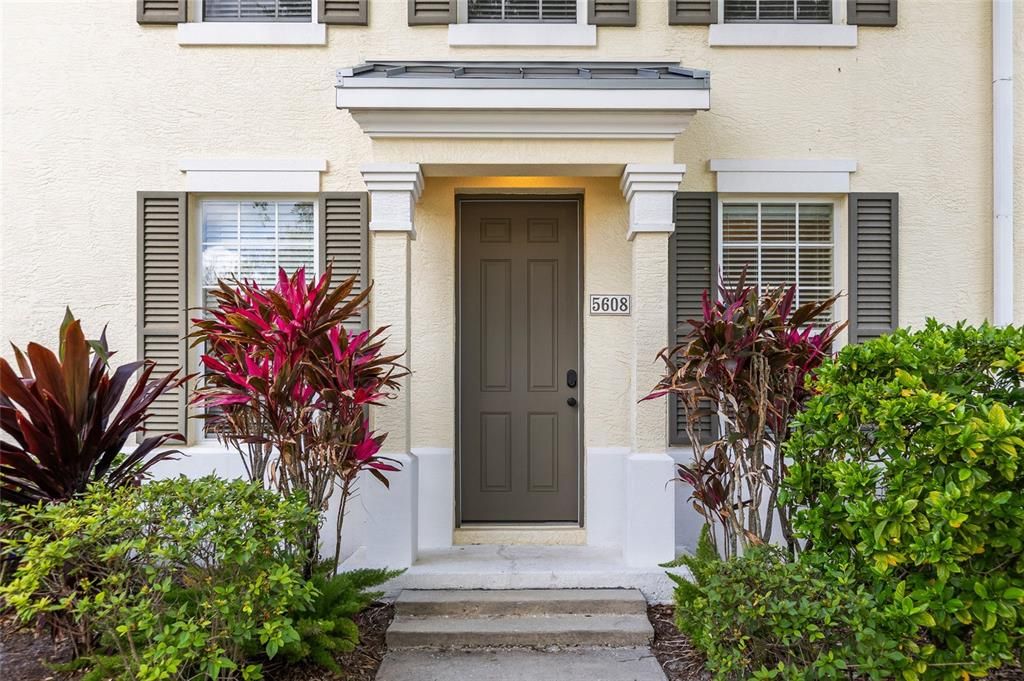 Active With Contract: $264,900 (2 beds, 2 baths, 1496 Square Feet)