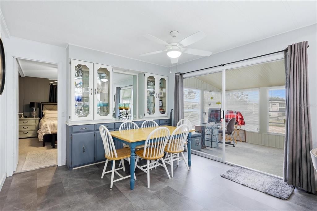 Activo con contrato: $219,000 (2 camas, 2 baños, 1344 Pies cuadrados)