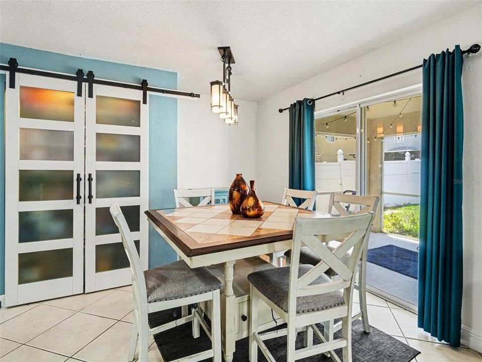For Sale: $345,000 (4 beds, 2 baths, 2594 Square Feet)