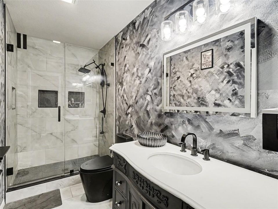For Sale: $345,000 (4 beds, 2 baths, 2594 Square Feet)