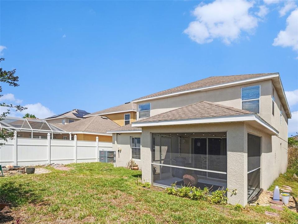 For Sale: $345,000 (4 beds, 2 baths, 2594 Square Feet)