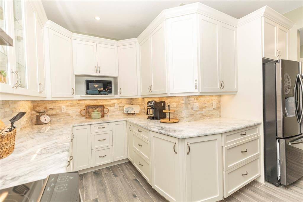 En Venta: $798,777 (3 camas, 2 baños, 1913 Pies cuadrados)