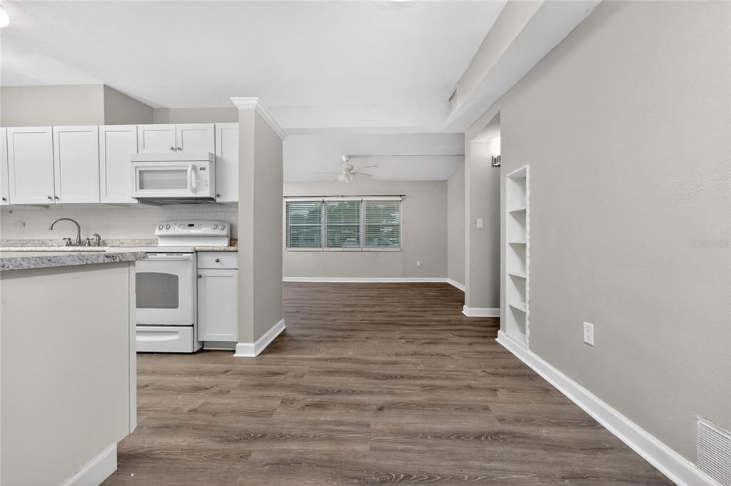 Activo con contrato: $165,000 (2 camas, 1 baños, 954 Pies cuadrados)