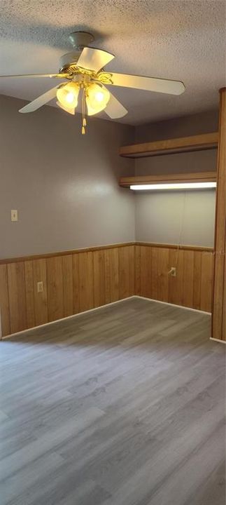 На продажу: $85,000 (1 спален, 1 ванн, 876 Квадратных фут)