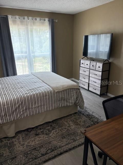 For Sale: $109,995 (3 beds, 2 baths, 1280 Square Feet)