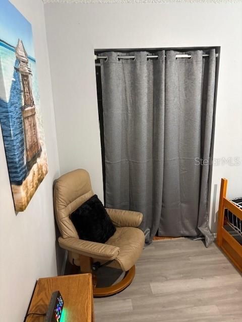 For Sale: $109,995 (3 beds, 2 baths, 1280 Square Feet)