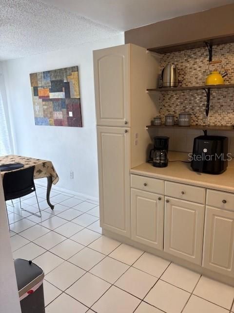For Sale: $109,995 (3 beds, 2 baths, 1280 Square Feet)