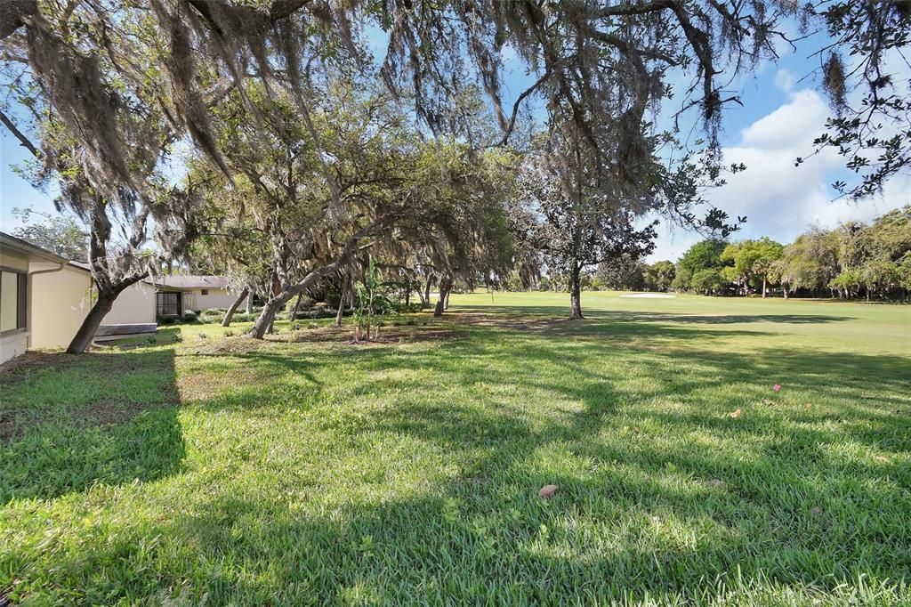 Active With Contract: $399,900 (2 beds, 2 baths, 1810 Square Feet)