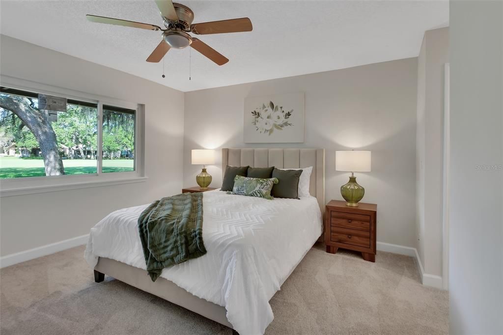 Active With Contract: $399,900 (2 beds, 2 baths, 1810 Square Feet)