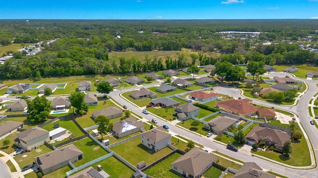 For Sale: $385,000 (5 beds, 3 baths, 2661 Square Feet)