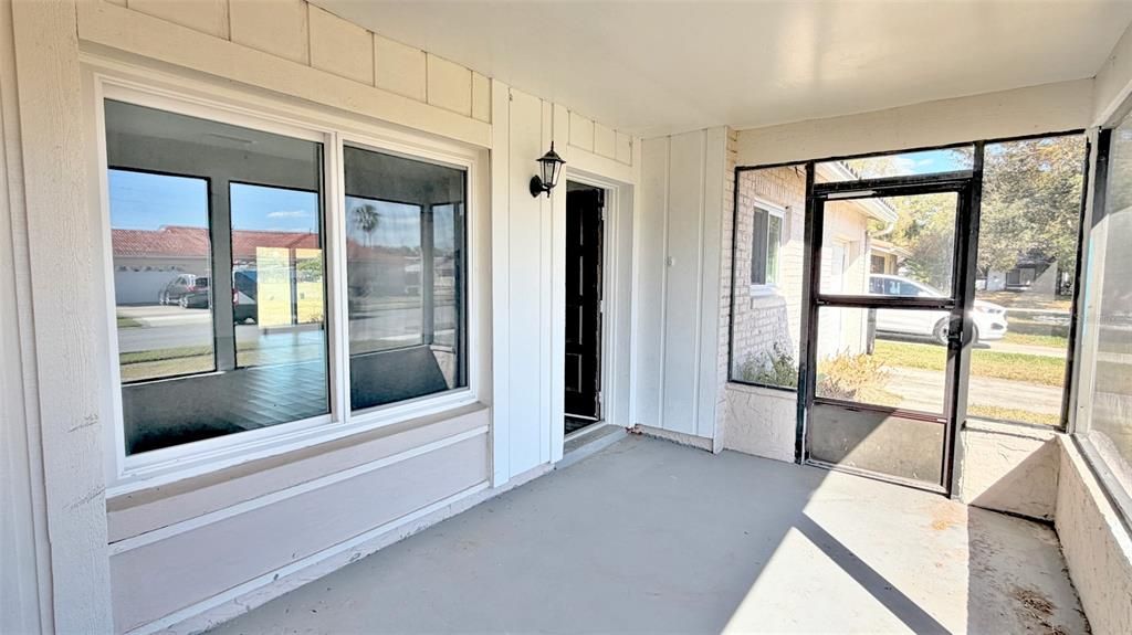 For Rent: $2,150 (3 beds, 2 baths, 1589 Square Feet)