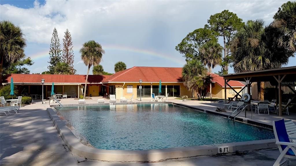 For Rent: $2,150 (3 beds, 2 baths, 1589 Square Feet)