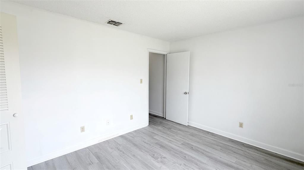 For Rent: $2,150 (3 beds, 2 baths, 1589 Square Feet)