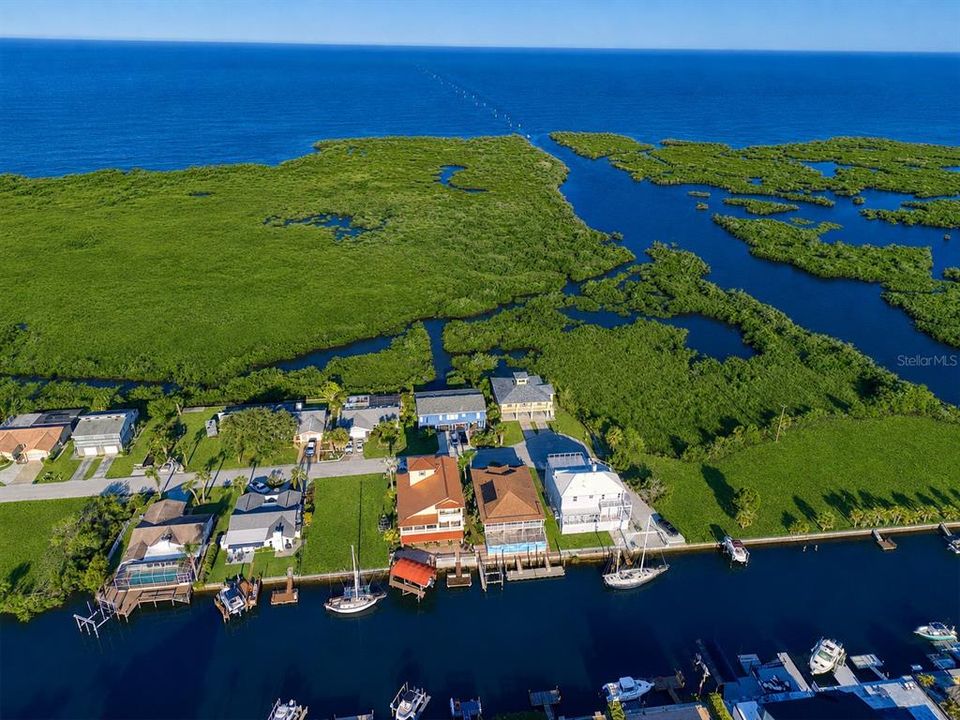 For Sale: $320,000 (0.14 acres)