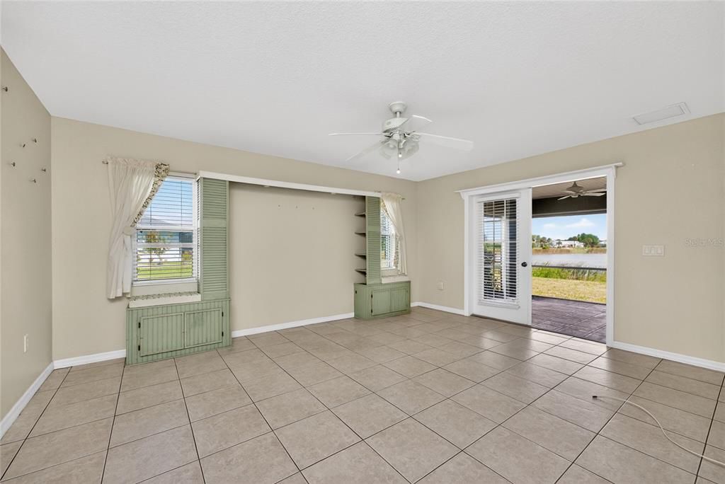 Active With Contract: $425,000 (3 beds, 2 baths, 2338 Square Feet)