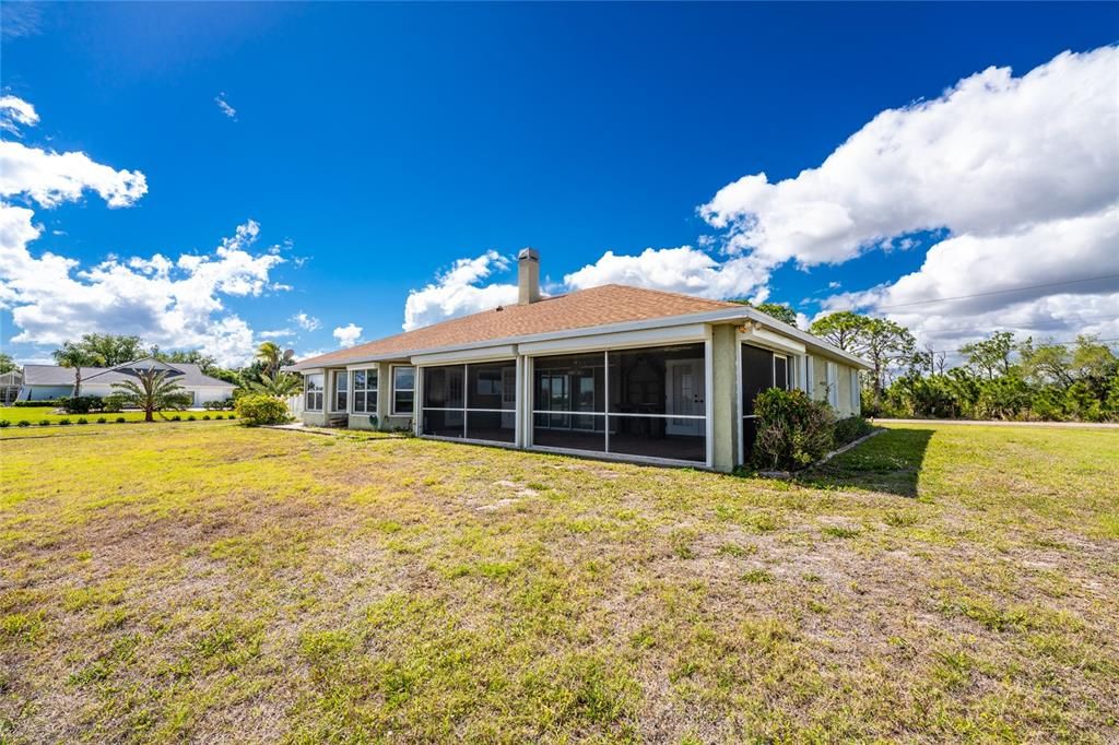 Active With Contract: $425,000 (3 beds, 2 baths, 2338 Square Feet)