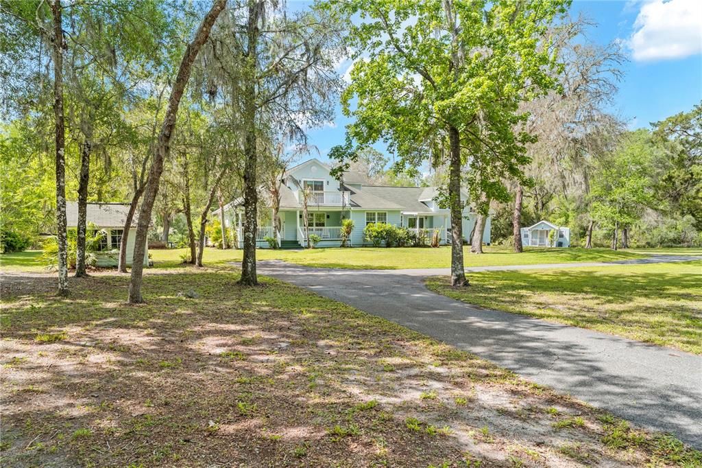 En Venta: $729,000 (4 camas, 4 baños, 3325 Pies cuadrados)
