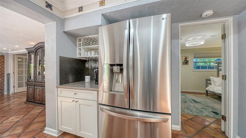For Rent: $6,900 (4 beds, 4 baths, 2200 Square Feet)